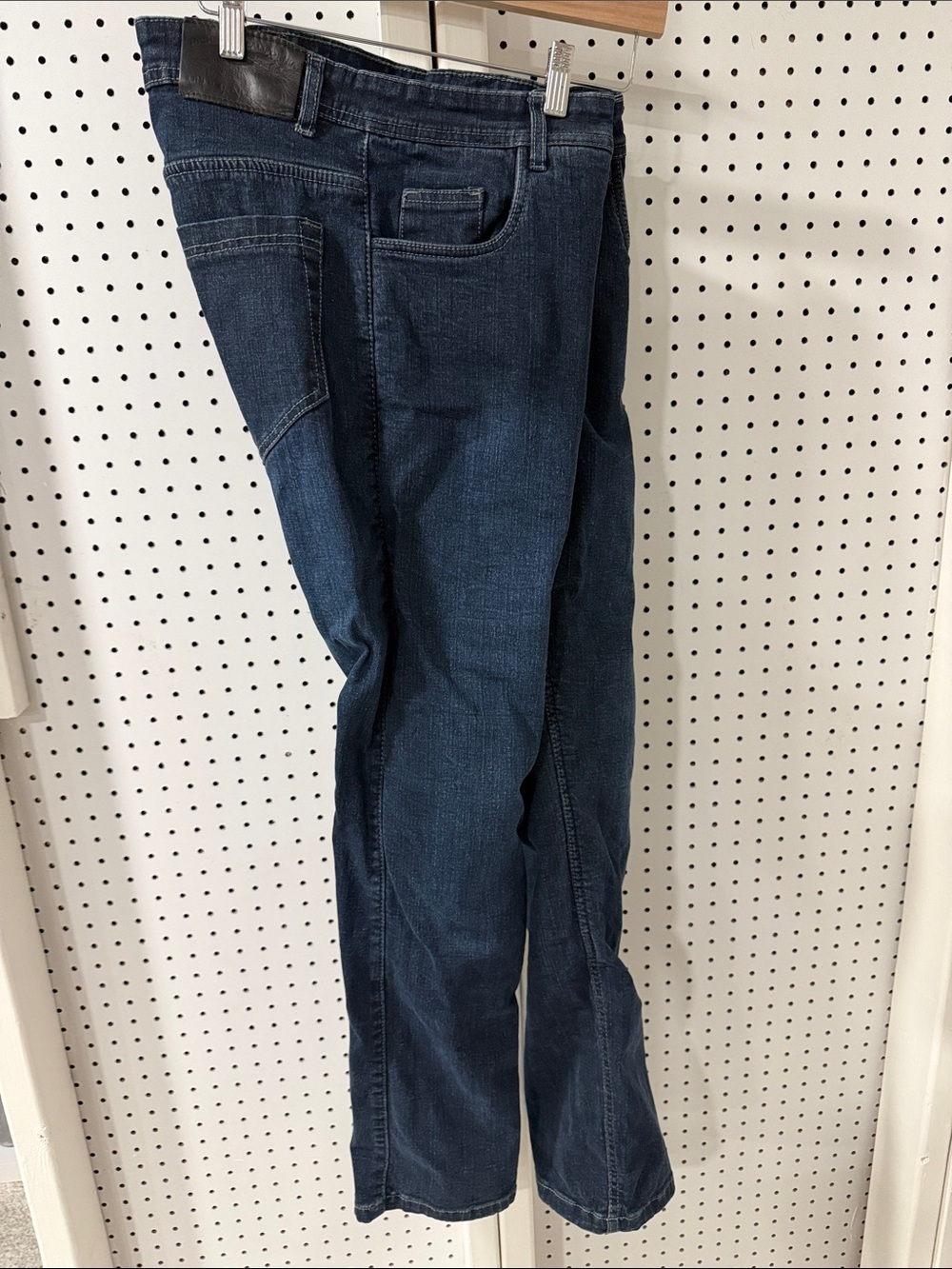 Men's Bootcut Jeans in Dark Blue